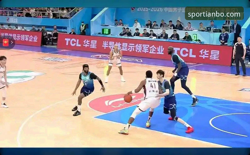 浙江男篮季后赛2-0横扫宁波晋级八强最新动态,兰道夫加时赛33分统治全场
